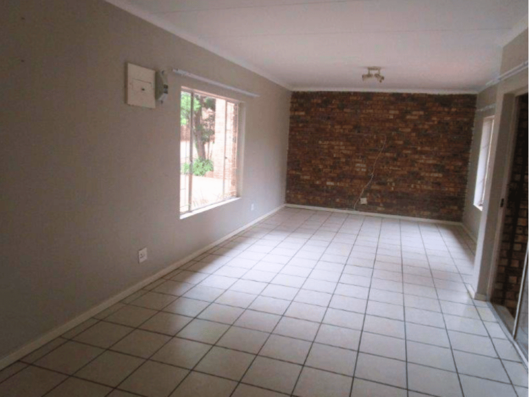 Flamingo Inn - 3 Bed (3)