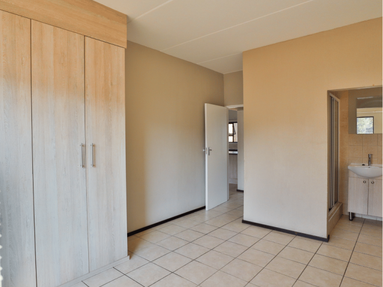 Kingswood Estate - 2F - 2 Bed (9)