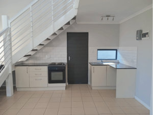 Fourleaf_Duplex_3 Bed 2 Bath (3)